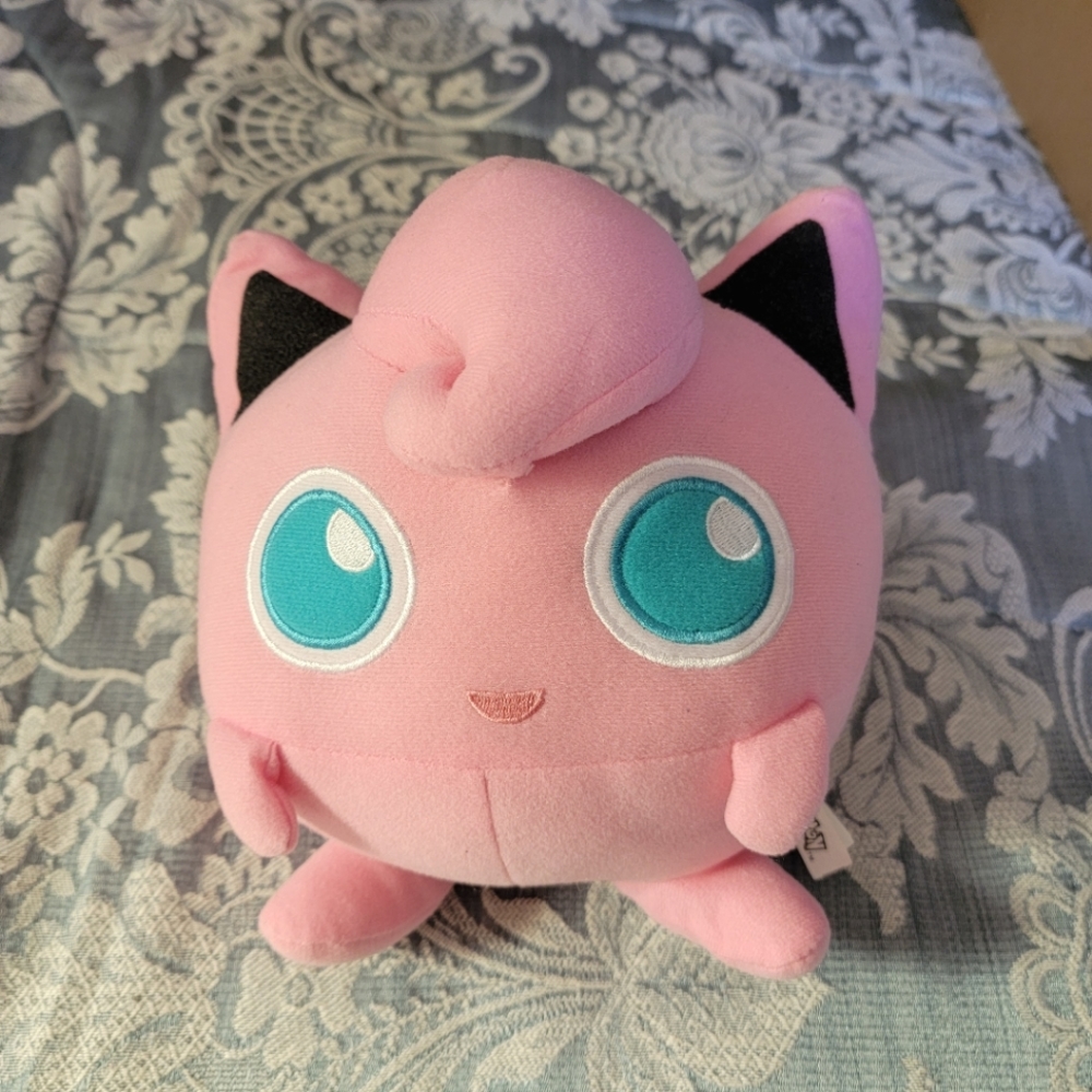 Pokémon Jiggypuff Stuffy
